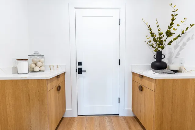 $679,500 | 2105 Trede Drive, Austin, TX 78745