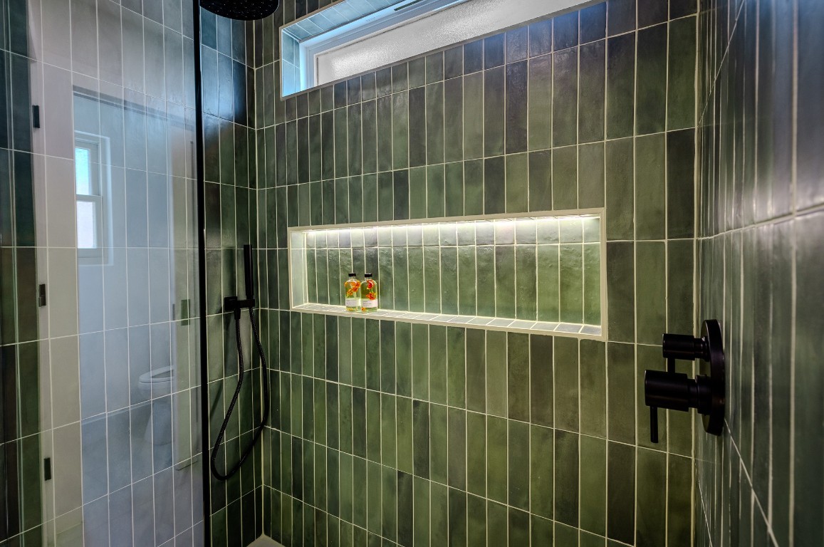 2105 Trede Drive Austin, TX 78745 - Photo 27 of 39