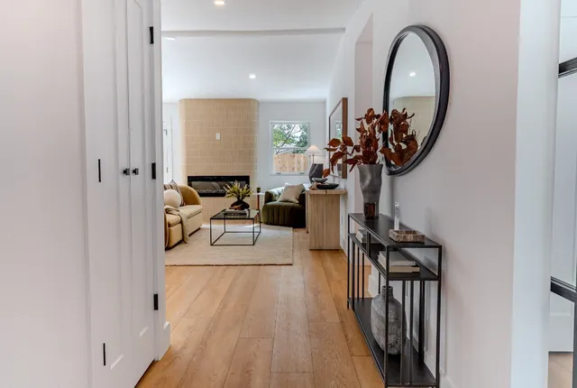 $679,500 | 2105 Trede Drive, Austin, TX 78745