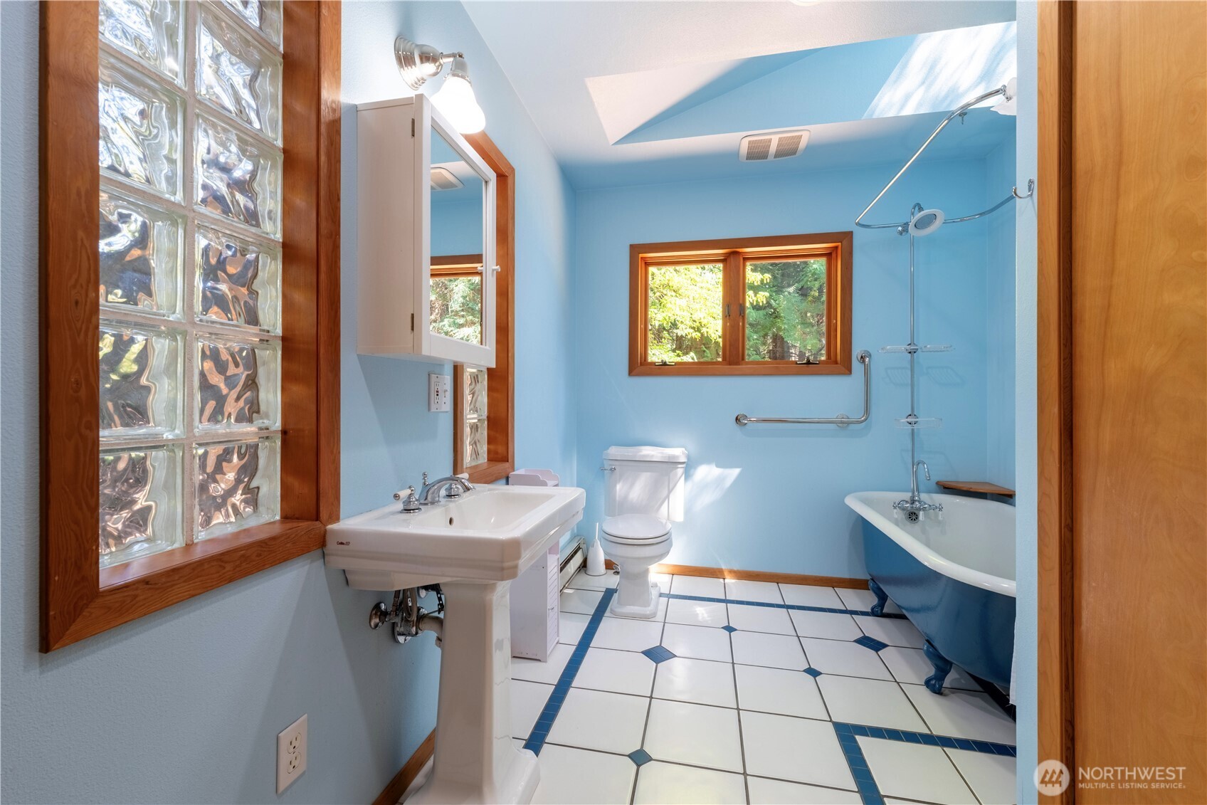 162 Miller Road Friday Harbor, WA 98250 - Photo 10 of 33 Gallery Image 10