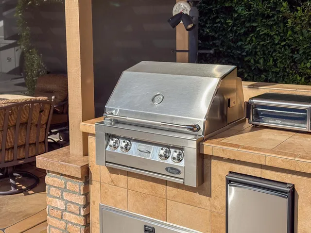 a view of washer and dryer