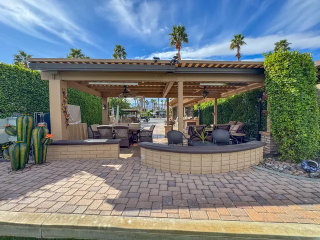 a view of a living room with furniture