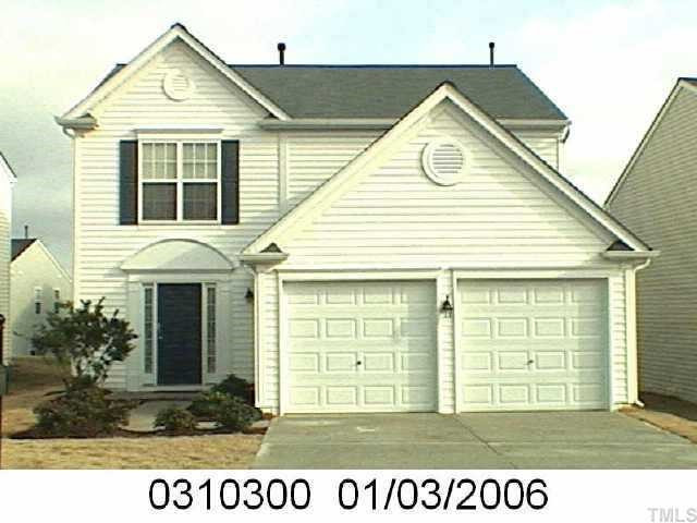 2122 Groundwater Place Raleigh, NC 27610 - Photo 1 of 8 Exterior Front