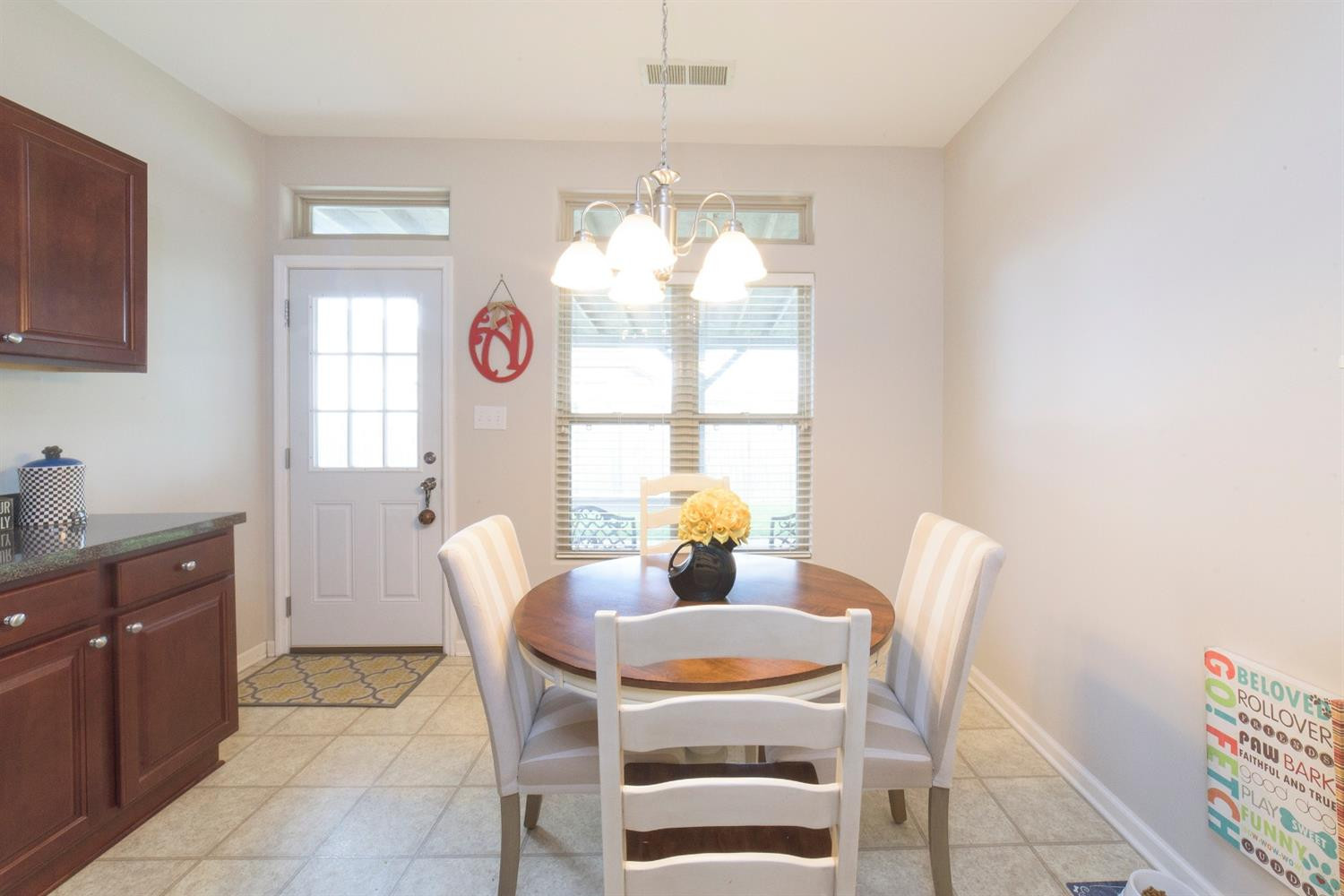 232 Spring Valley Lane Lexington, KY 40511 - Photo 6 of 21 Photo 6