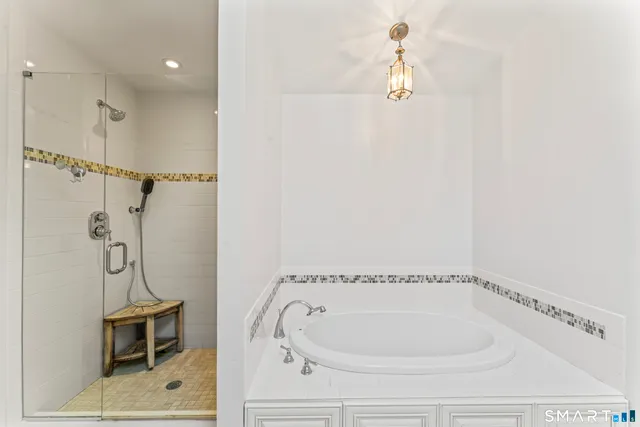 $4,800 | 75 Eureka Avenue, Stratford, CT 06614