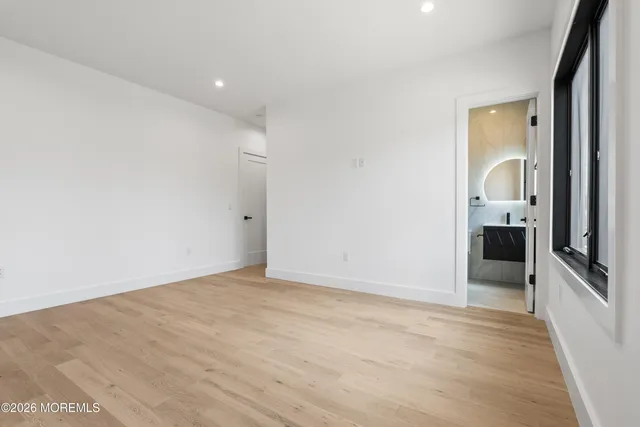 $100,000 | 150 Ampere Avenue, Oakhurst, NJ 07755