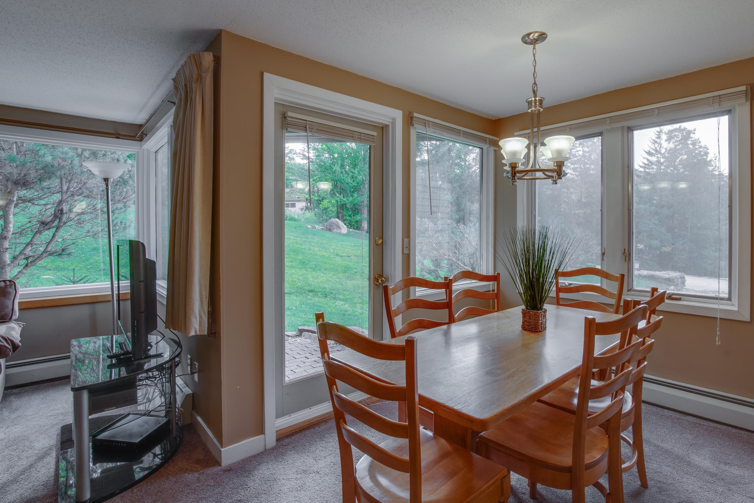 780 East Mountain Road, Unit B7 Killington, VT 05751 - Photo 4 of 18 Gallery Image 4