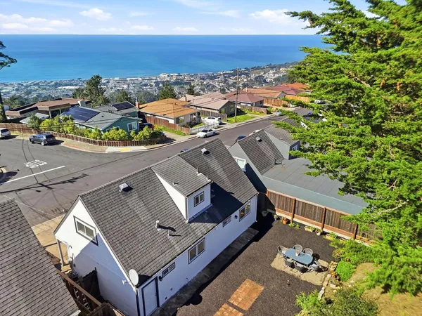 $1,157,000 | 467 Heathcliff Drive, Pacifica, CA 94044