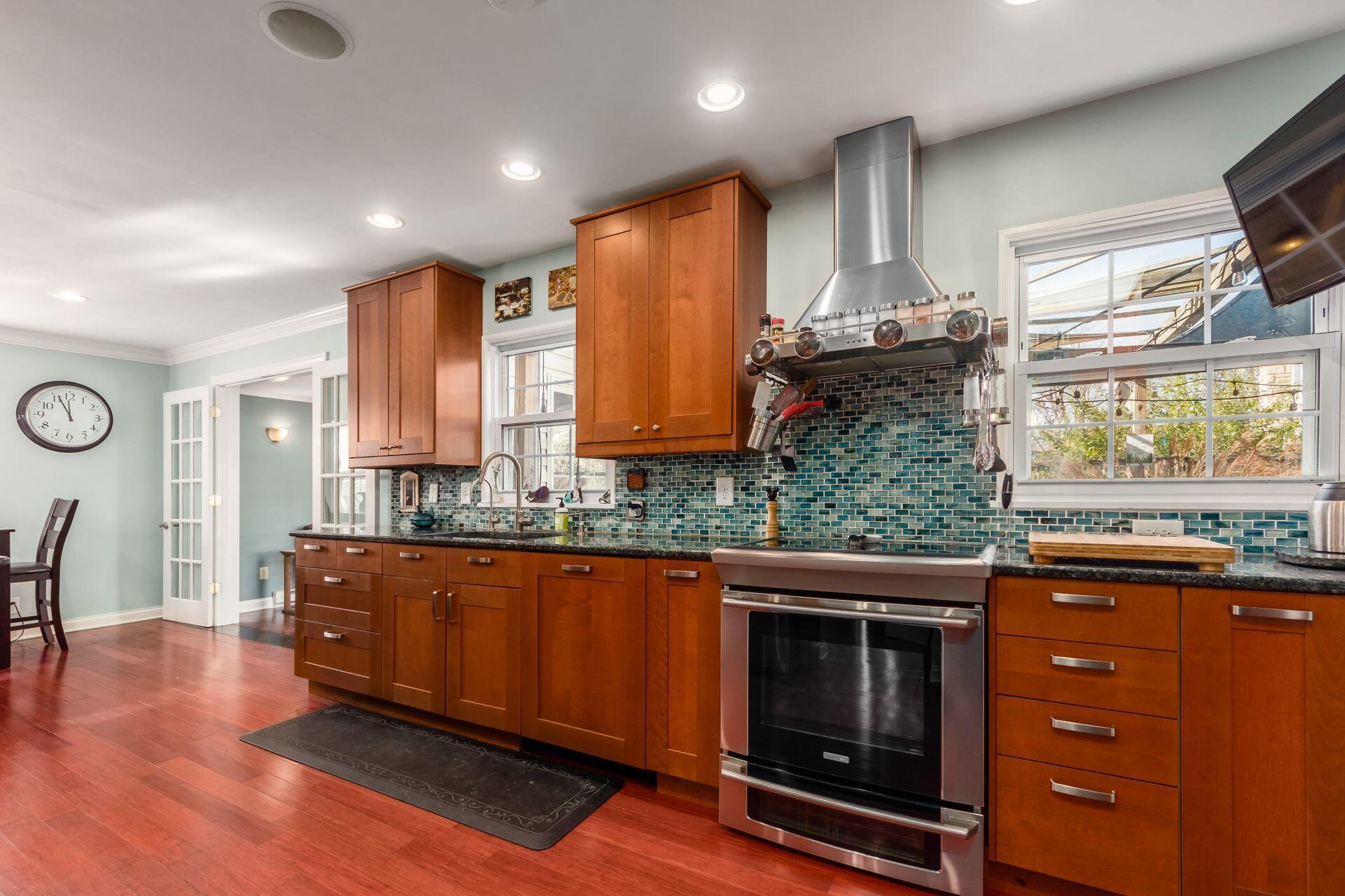 2751 Kent Road Columbus, OH 43221 - Photo 13 of 44 Kitchen