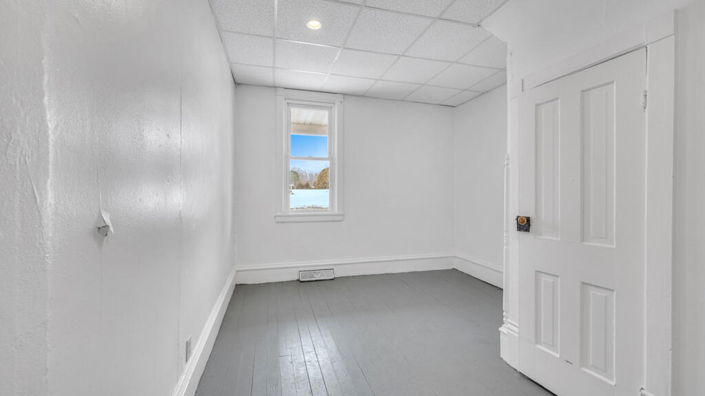 13113 Pioneer Road, Unit 13115 Meeme, WI 53063 - Photo 12 of 37 Bedroom 2 Lower