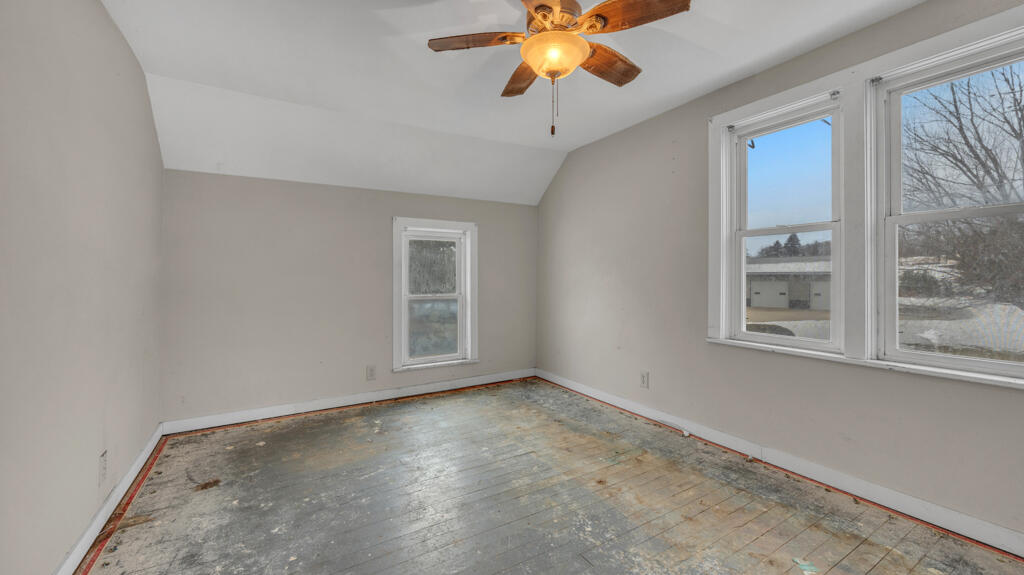 13113 Pioneer Road, Unit 13115 Meeme, WI 53063 - Photo 25 of 37 Primary Bedroom Upper