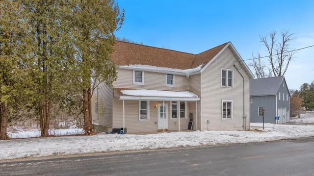 $129,000 | 13113 Pioneer Road, Unit 13115, Meeme, WI 53063