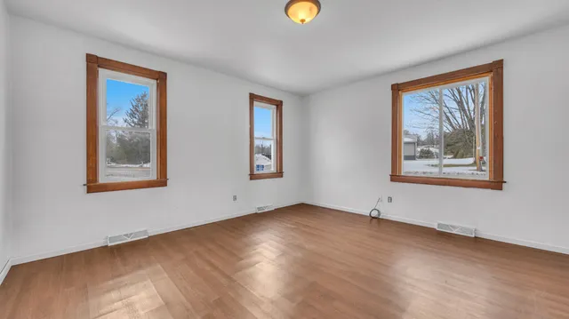 $129,000 | 13113 Pioneer Road, Unit 13115, Meeme, WI 53063