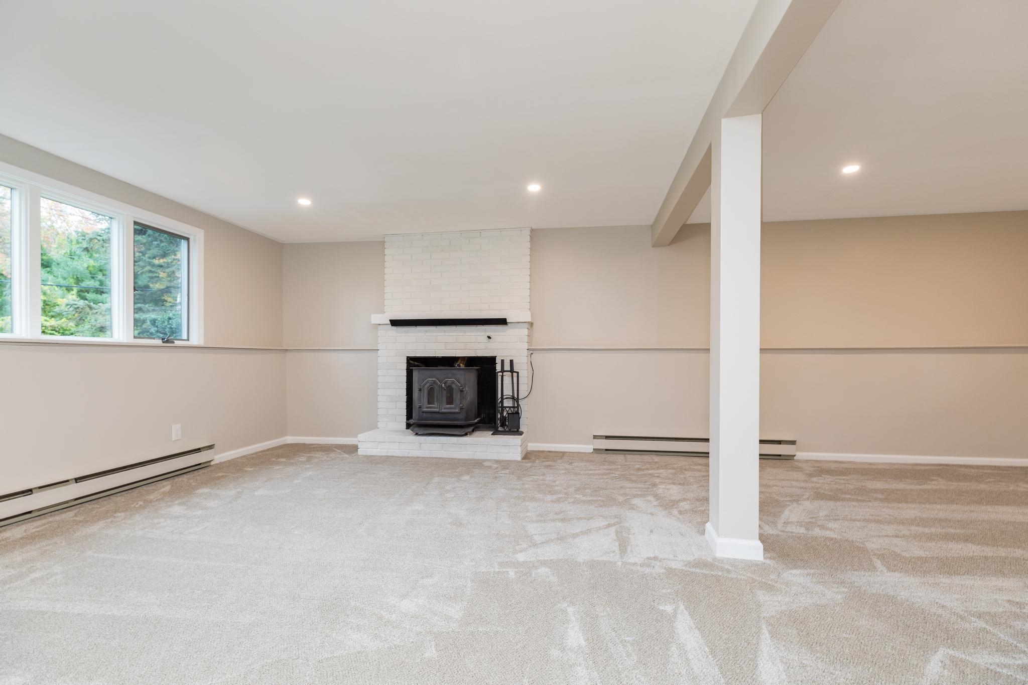 1220 Washington Road Rye, NH 03870 - Photo 23 of 35