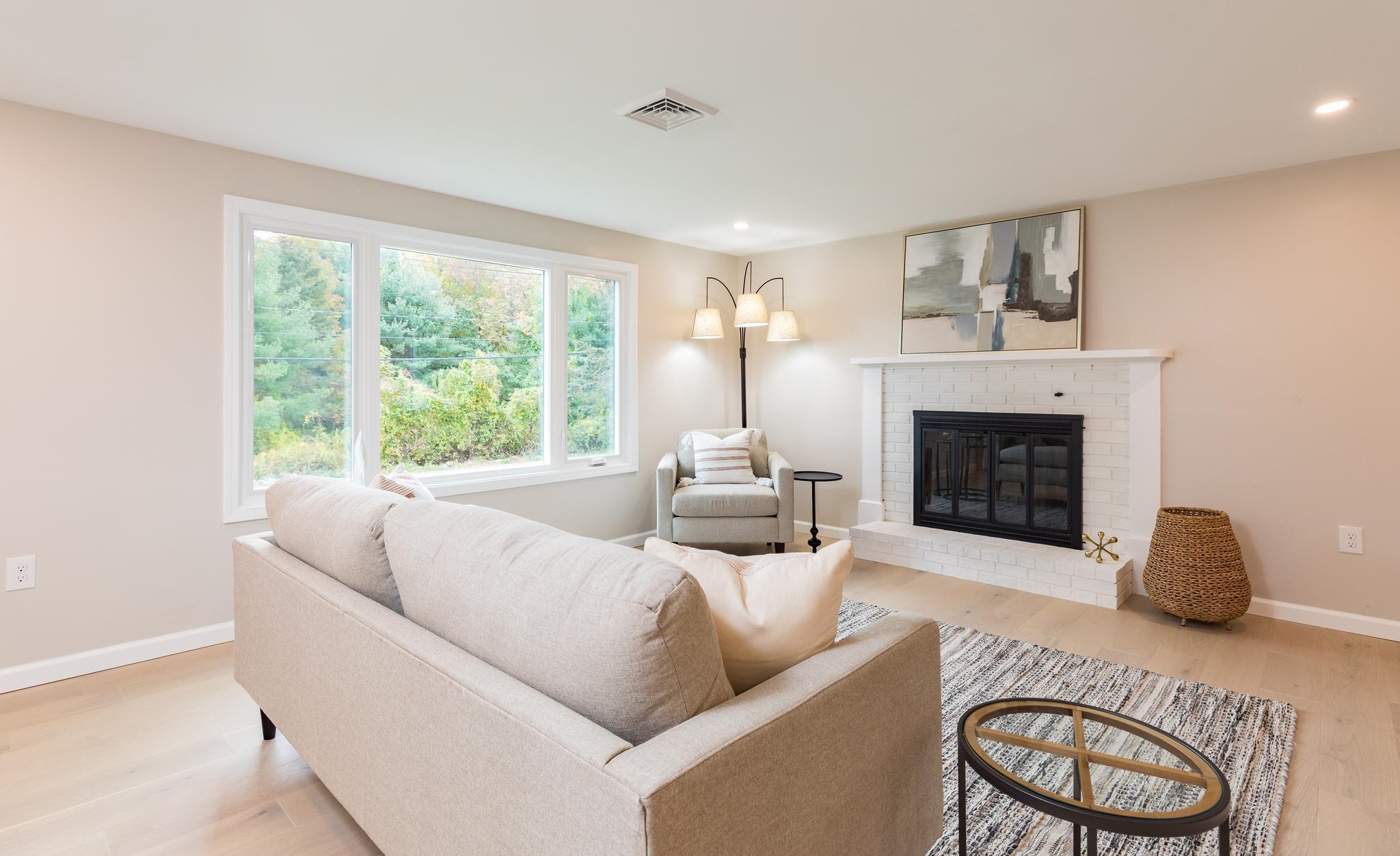 1220 Washington Road Rye, NH 03870 - Photo 4 of 35