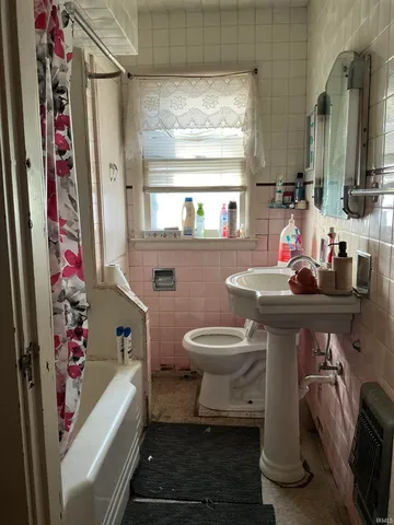 $79,900 | 717 West Nelson Street, Marion, IN 46952