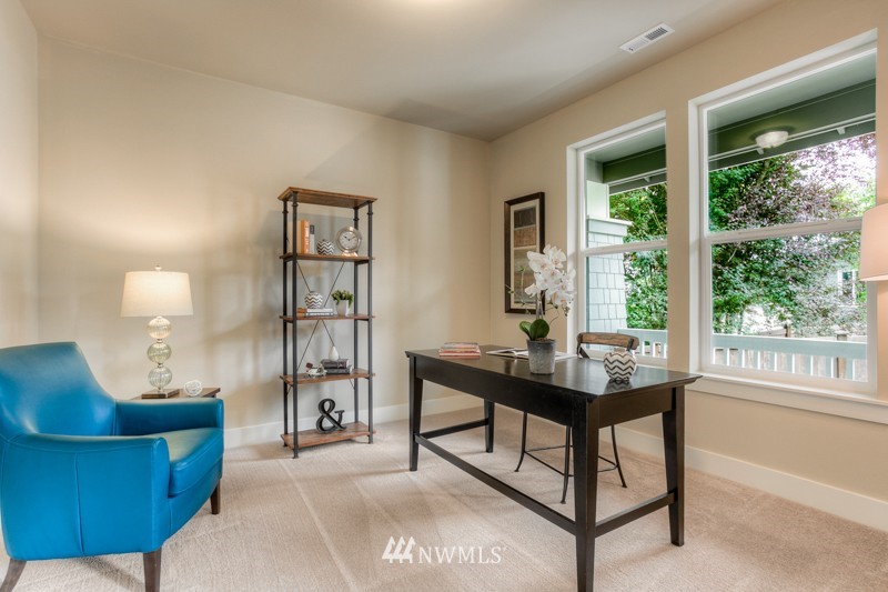 222 184th Street Southwest Bothell, WA 98012 - Photo 2 of 23
