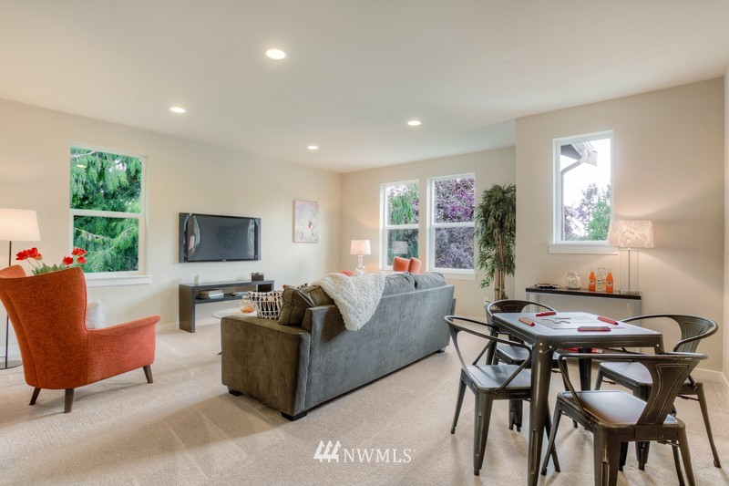 222 184th Street Southwest Bothell, WA 98012 - Photo 20 of 23
