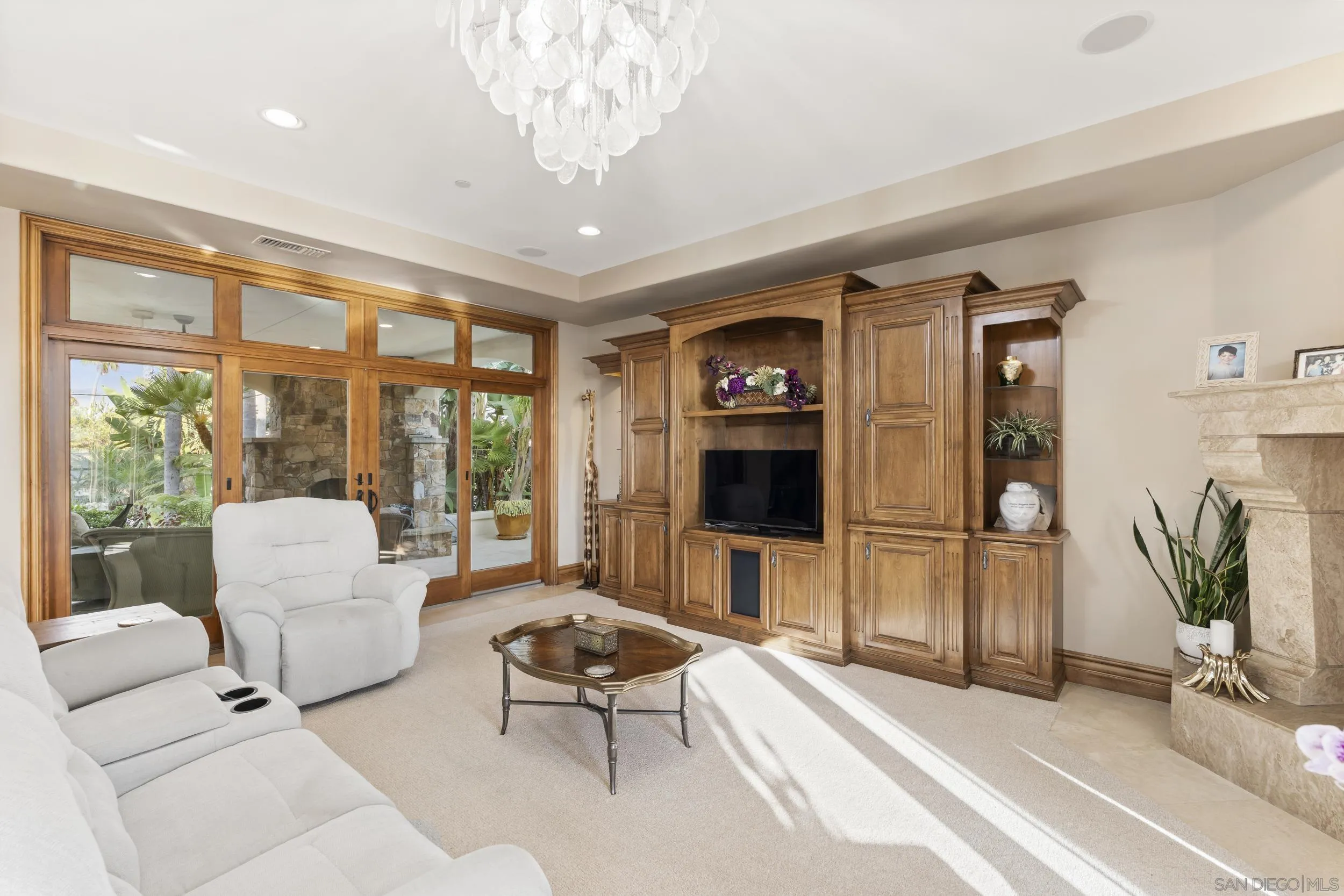 518 Neptune Avenue Encinitas, CA 92024 - Photo 6 of 58