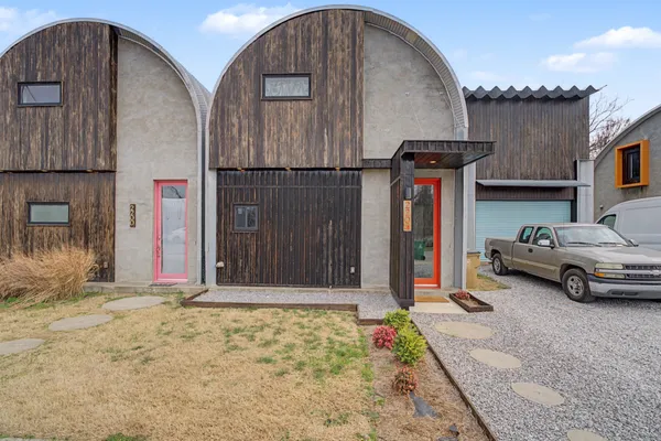 $2,395 | 2204 Austin Avenue, Nashville, TN 37210