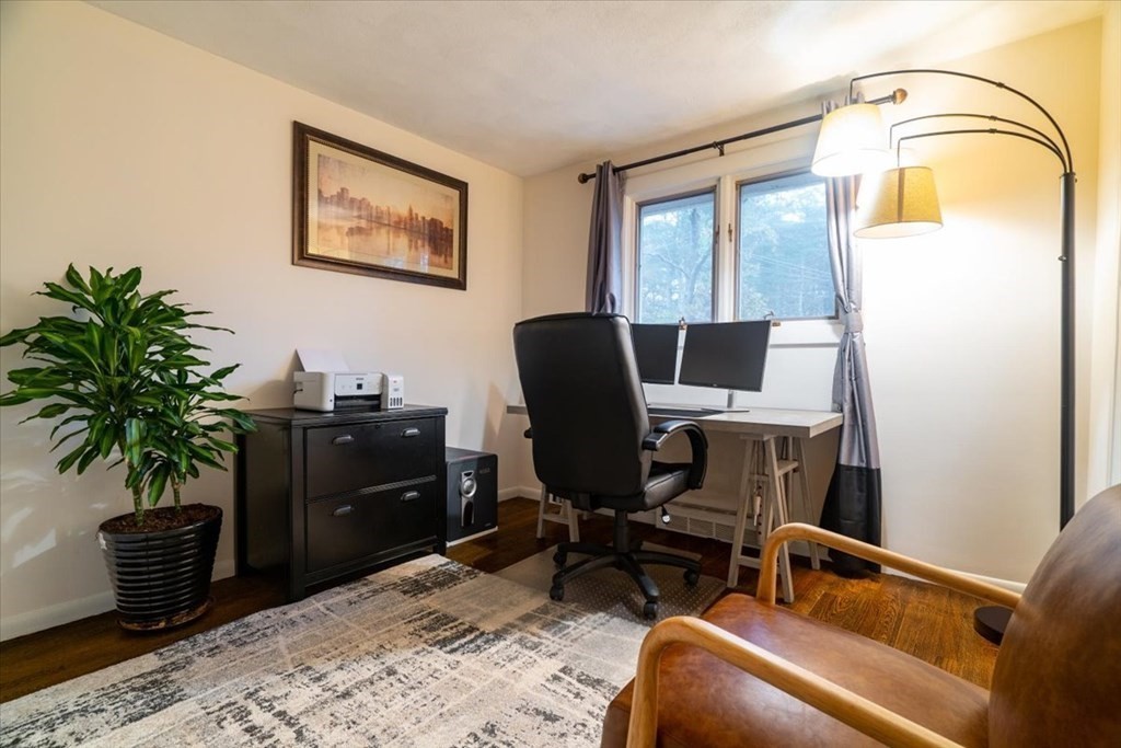 493 Dutton Road Sudbury, MA 01776 - Photo 15 of 30