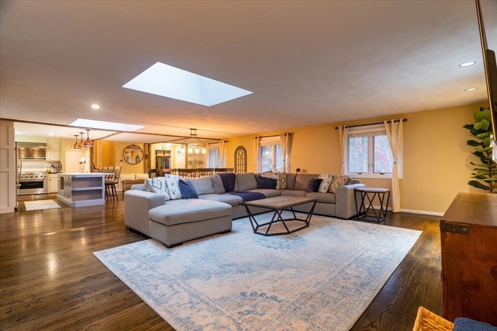 493 Dutton Road Sudbury, MA 01776 - Photo 10 of 30