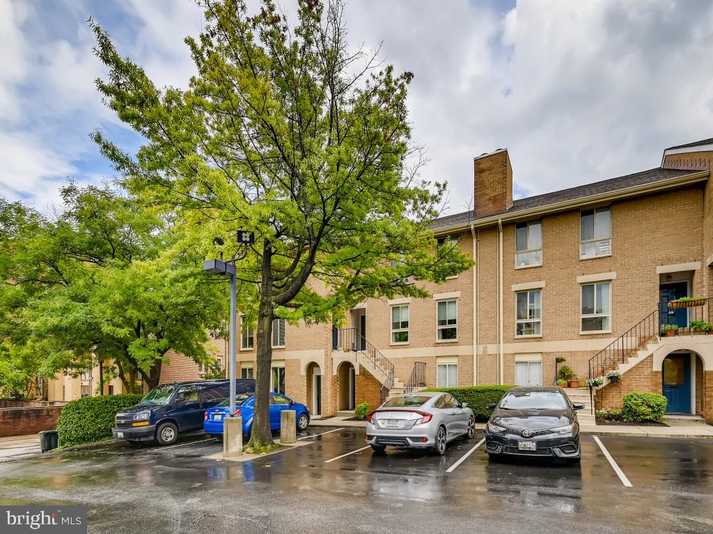 107 West Conway Street, Unit R51 Baltimore, MD 21201 - Photo 20 of 22 off street parking
