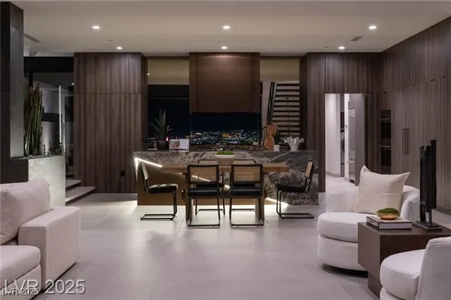 $13,500,000 | 12 Chisel Crest Court, Henderson, NV 89012