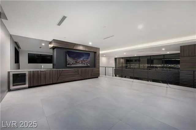 $13,500,000 | 12 Chisel Crest Court, Henderson, NV 89012