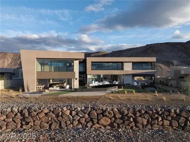 $13,500,000 | 12 Chisel Crest Court, Henderson, NV 89012