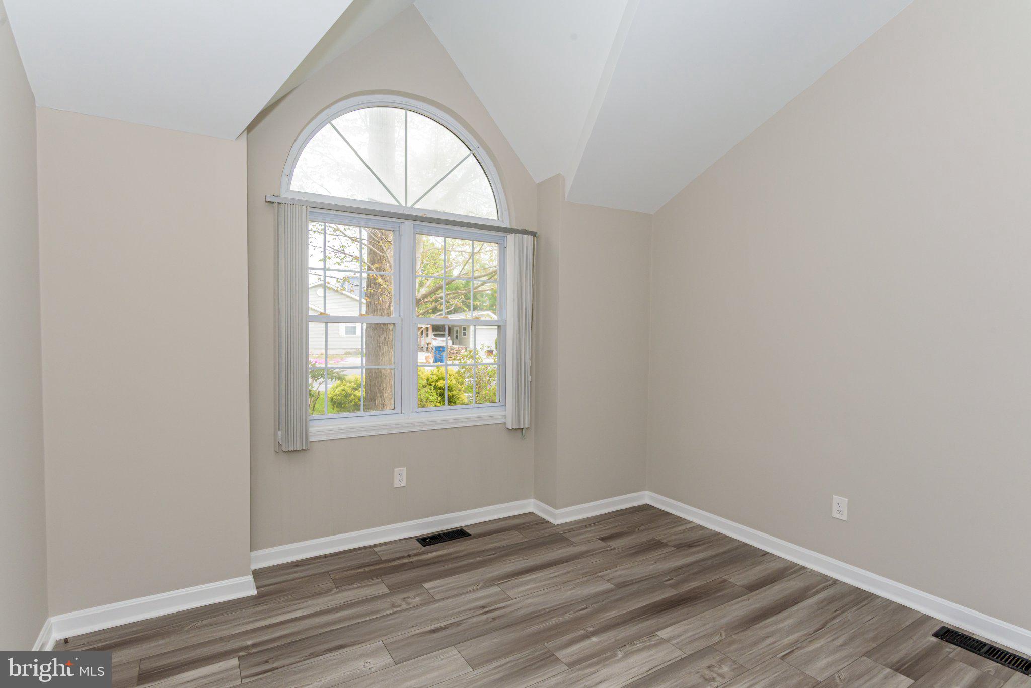 258 Ocean Parkway Berlin, MD 21811 - Photo 20 of 55 Bedroom 1