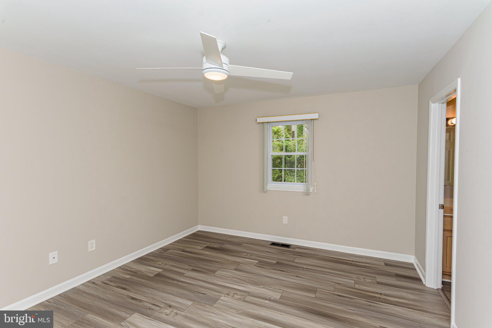 258 Ocean Parkway Berlin, MD 21811 - Photo 22 of 55 Primary suite facing backyard.