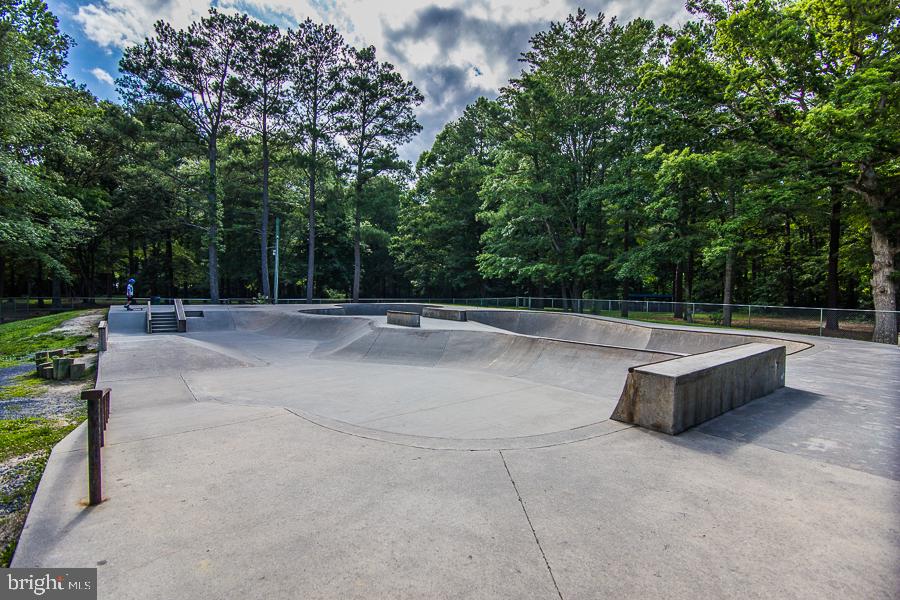 258 Ocean Parkway Berlin, MD 21811 - Photo 44 of 55 Skatepark.