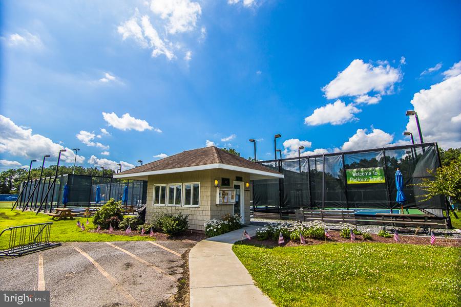 258 Ocean Parkway Berlin, MD 21811 - Photo 46 of 55 Tennis and pickleball.