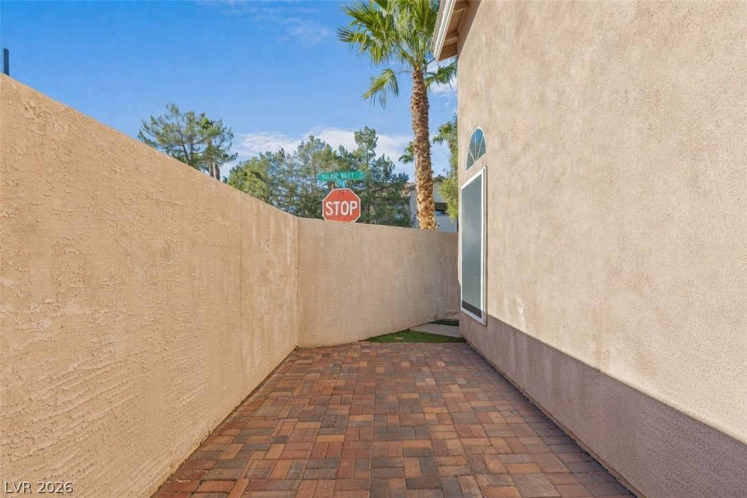121 Golf Range Street Las Vegas, NV 89145 - Photo 24 of 26
