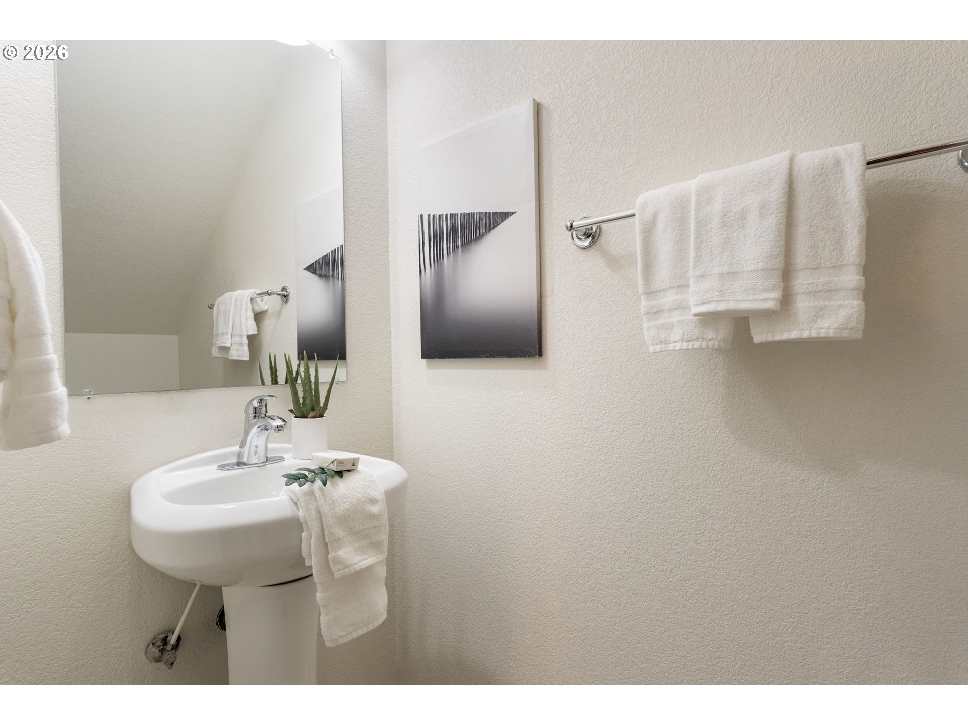 13510 Southeast Steele Street Portland, OR 97236 - Photo 12 of 30