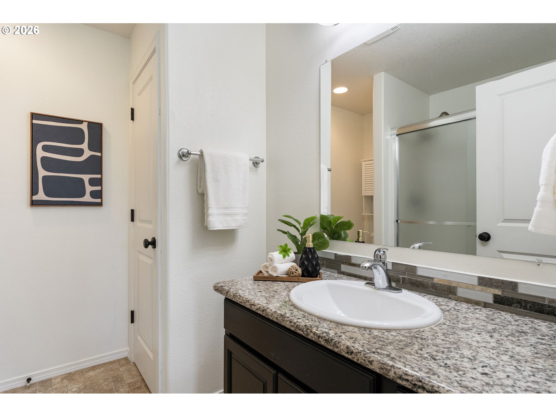 13510 Southeast Steele Street Portland, OR 97236 - Photo 17 of 30