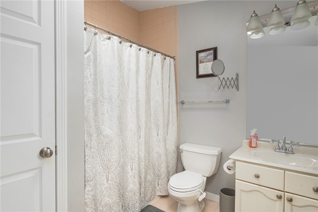 7 Sparrow Circle West Warwick, RI 02893 - Photo 12 of 27 Master Bath