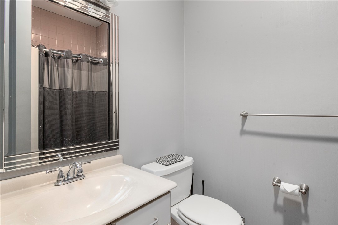 7 Sparrow Circle West Warwick, RI 02893 - Photo 17 of 27 Guest Full Bath