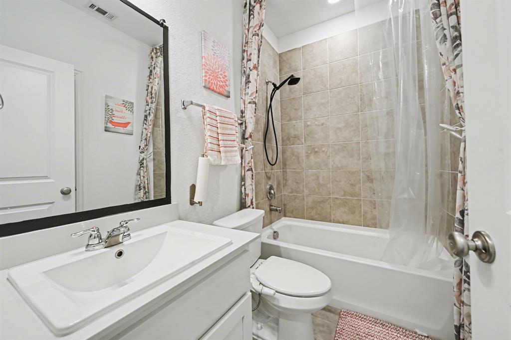 1701 Pegasus Drive Forney, TX 75126 - Photo 15 of 34