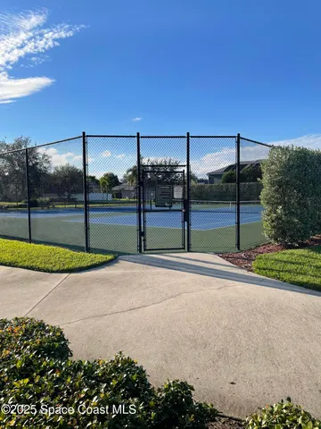 a view of a tennis court