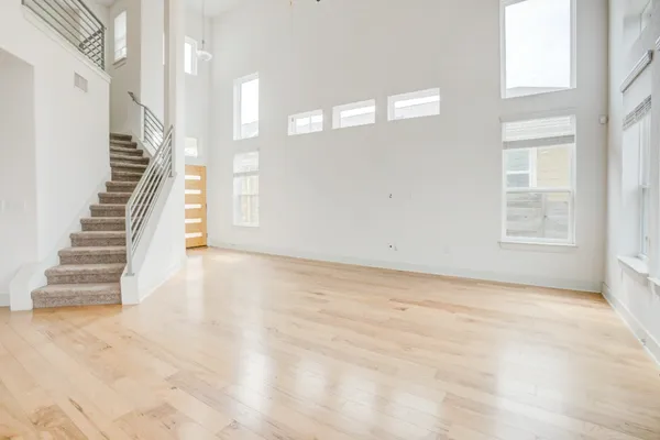 $3,500 | 5910 Rubicon Run, Austin, TX 78745