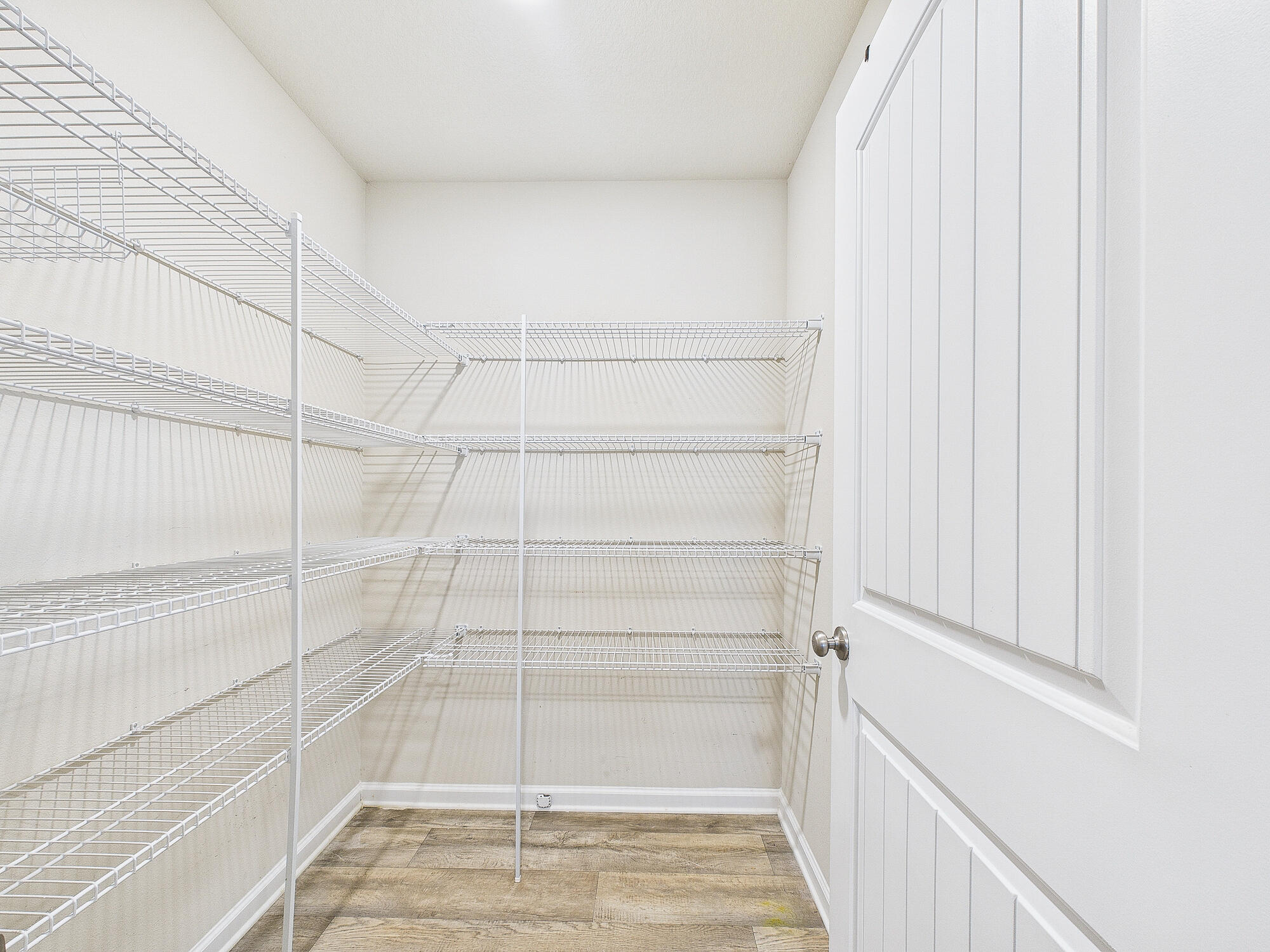 691 Earl Godwin Road Freeport, FL 32439 - Photo 17 of 58 Pantry