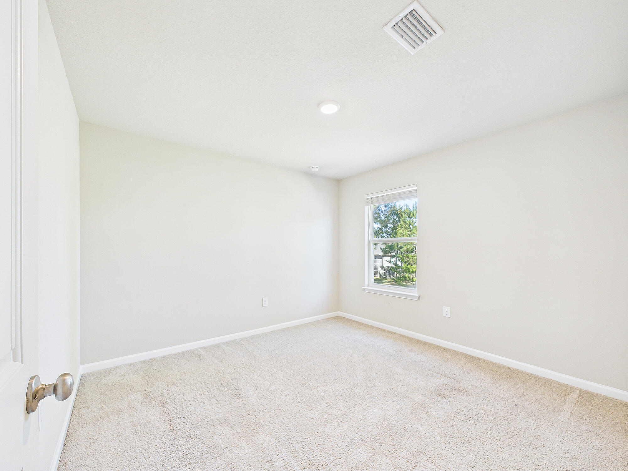 691 Earl Godwin Road Freeport, FL 32439 - Photo 34 of 58 Bedroom