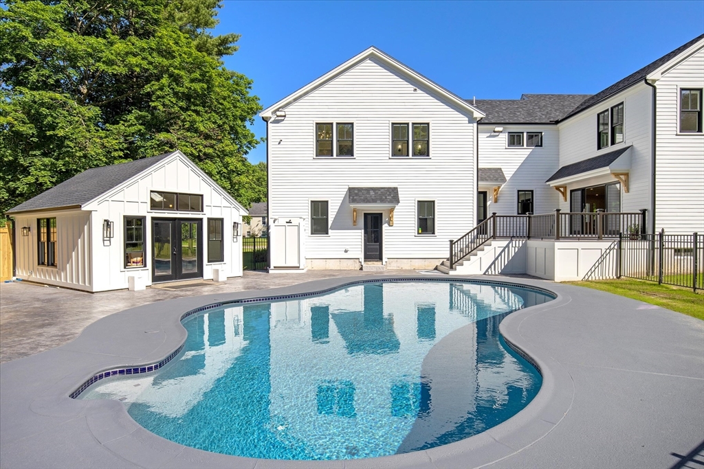 22 Fordville Road Duxbury, MA 02332 - Photo 4 of 42