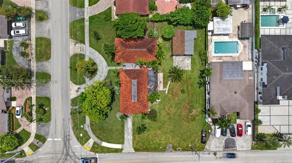 $1,300,000 | 11405 Southwest 32nd Street, Miami, FL 33165