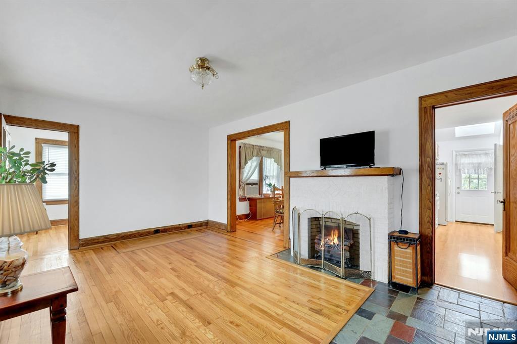 75 Humboldt Street Wood-Ridge, NJ 07075 - Photo 10 of 31 Gallery Image 10