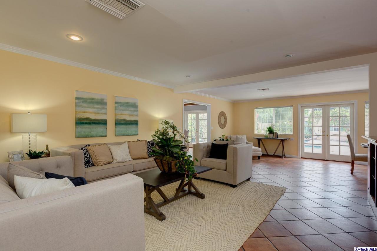 804 Milan Avenue South Pasadena, CA 91030 - Photo 23 of 58 a living room with furniture and wooden floor