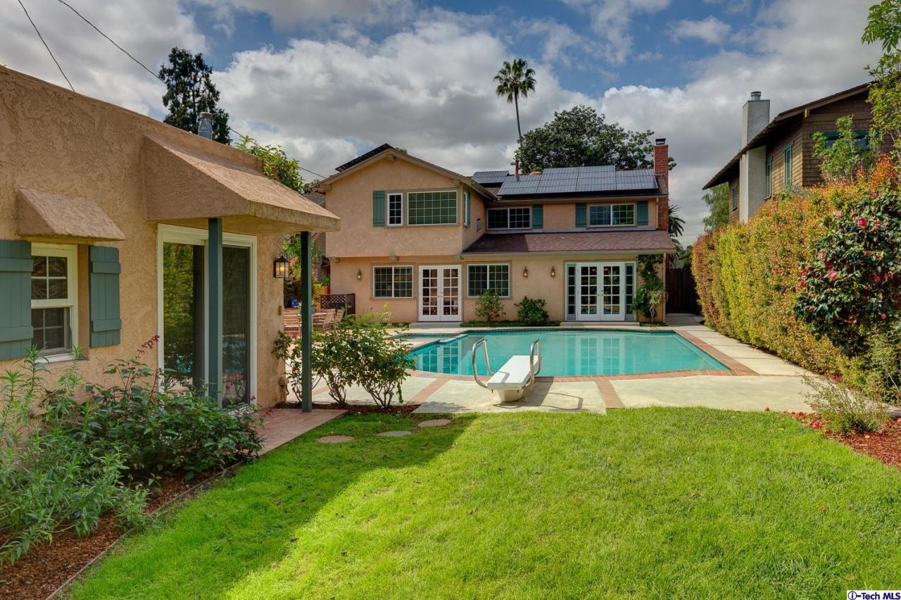 804 Milan Avenue South Pasadena, CA 91030 - Photo 45 of 58 a view of house with garden