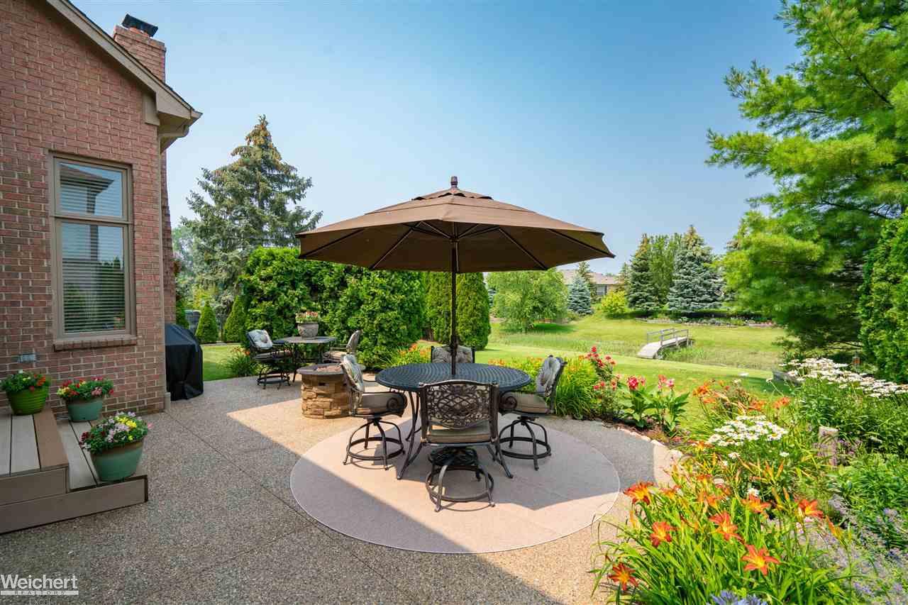 17987 Rocco Drive Macomb, MI 48044 - Photo 8 of 48 50049160-7.JPG